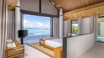 Premium bedding, minibar, in-room safe, desk
