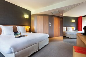 In-room safe, free WiFi, bed sheets