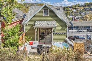 Exterior - Ski-In Ski Out Luxury Retreat, Hot Tub & Fireplace in Park City's Gold Coast, Wa (Park City)