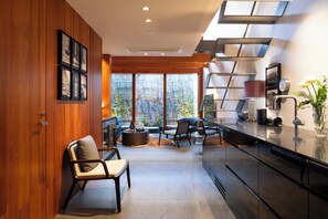 Luxury House, Courtyard View, Mezzanine | Interior - Miya Townhouse by Reflections (Kyoto)