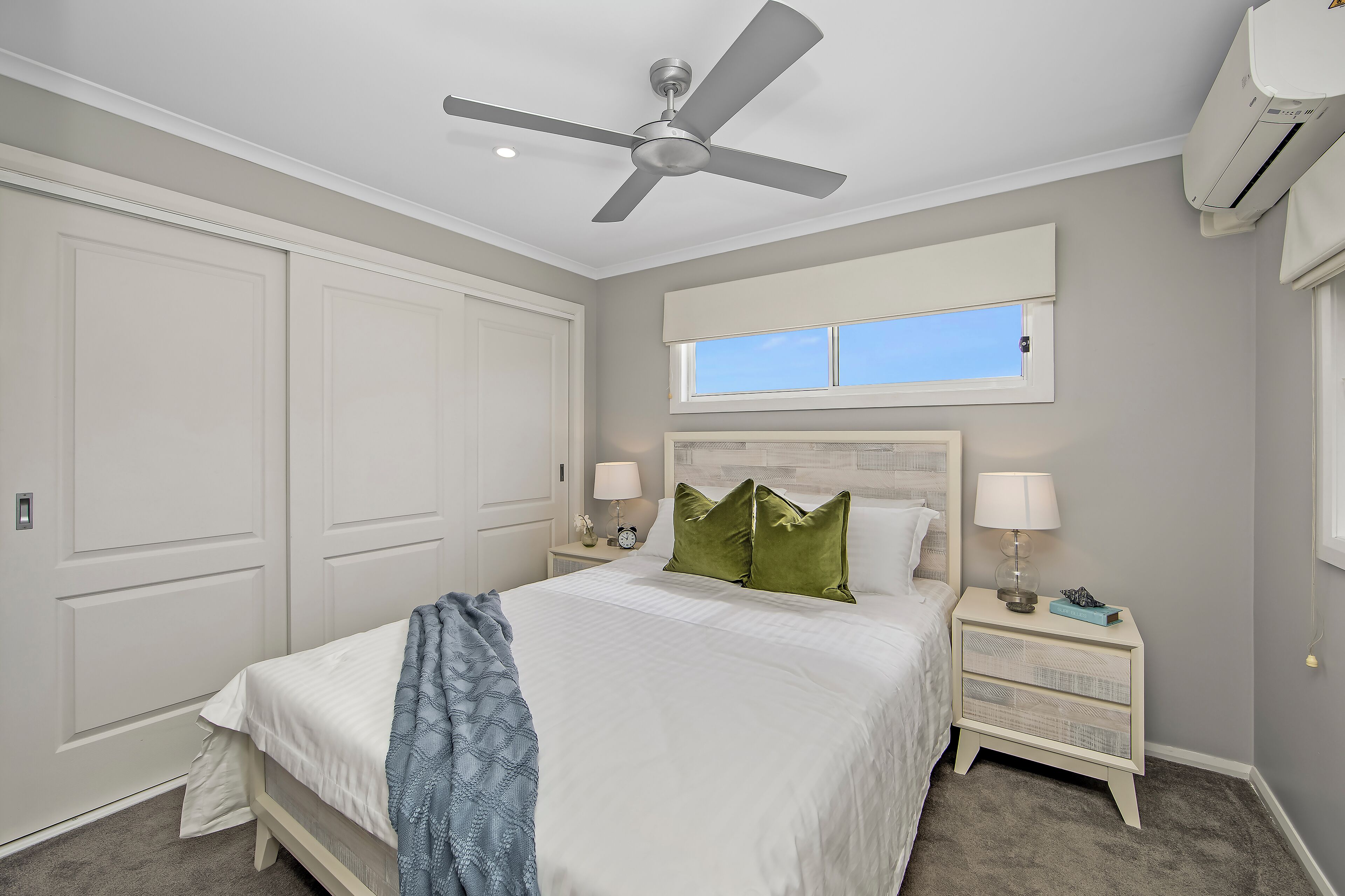 5 kamar tidur, seprai premium, Wi-Fi gratis, dan seprai linen