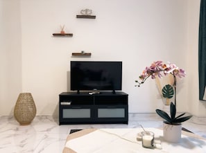 Interior - Nikitara Nook-Close to Metro and Train (Athina)