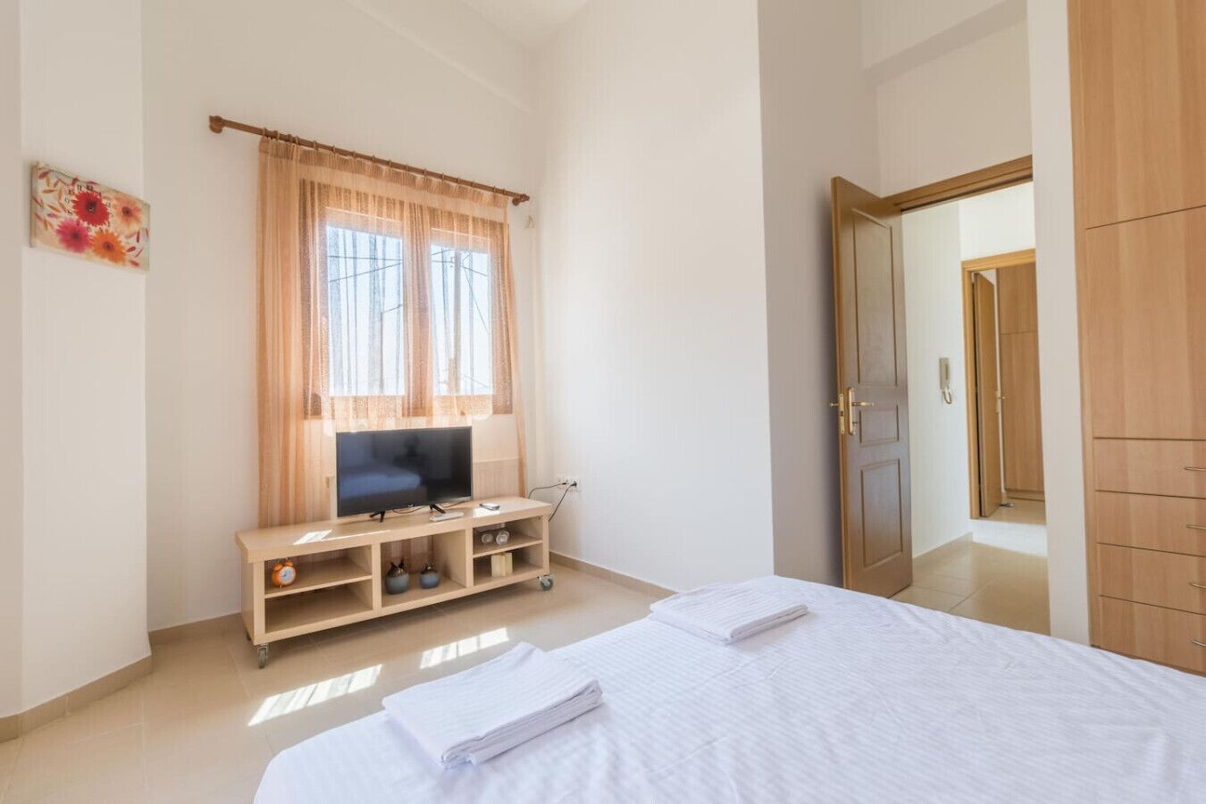 Desk, iron/ironing board, free WiFi, bed sheets
