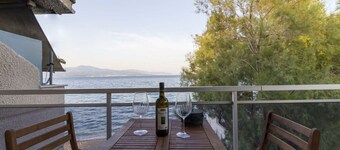 Seaside Serenity Suite in Loutra