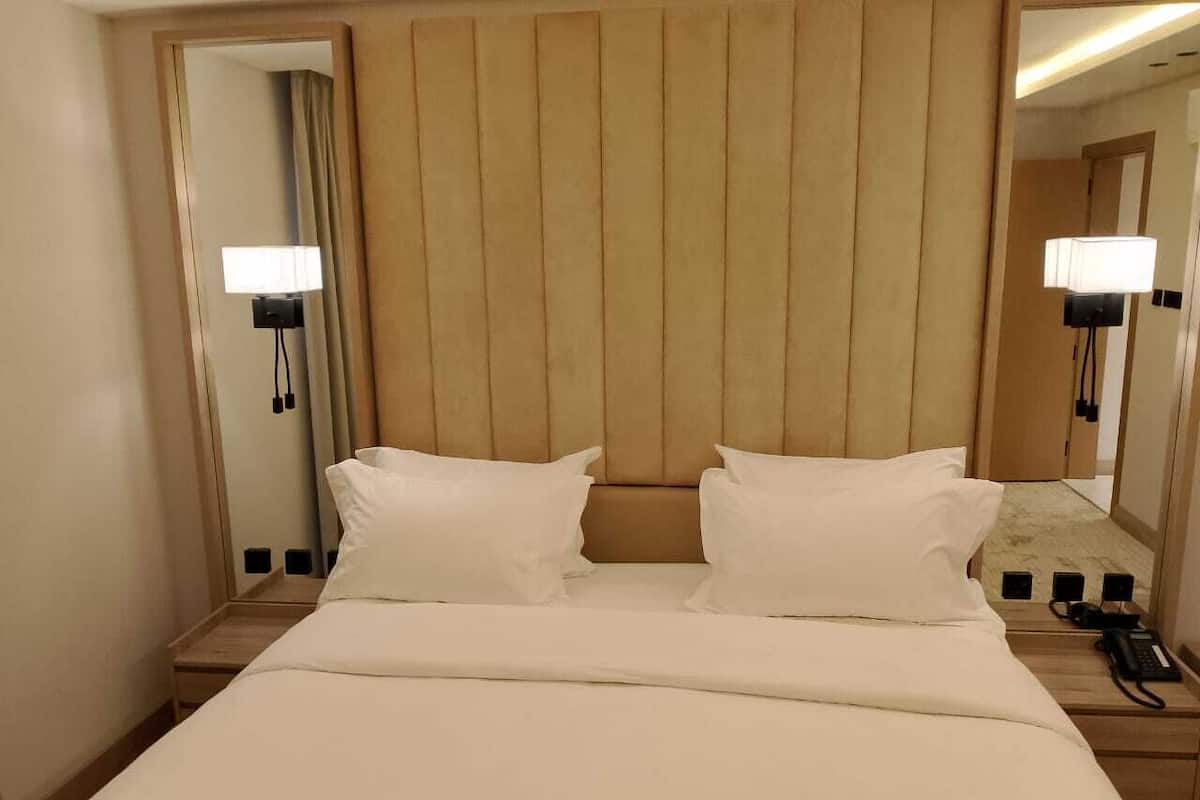 In-room safe, desk, blackout curtains, soundproofing