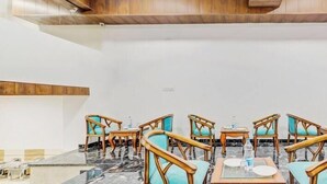 Restaurant - Nysha Palace (New Delhi)
