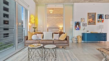 Fernseher, Arbeitsbereiche