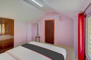 Tripla Deluxe, vista giardino | Wi-Fi gratuito