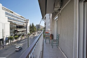 3 bedrooms - Baroness Apartment in Piraeus (Piraeus)