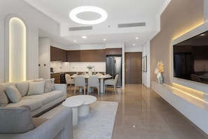 Living area - Majestic 2 BDR with Burj Khalifa and Fountain View (Dubai)
