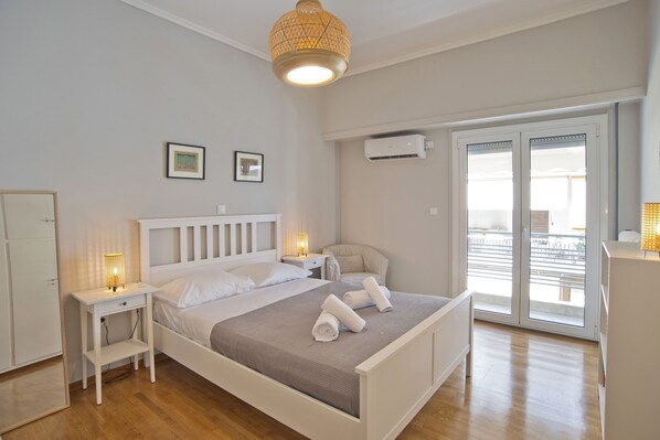 1 bedroom - Dahlia s Apartment Near Agios Nikolaos Metro (Athens)