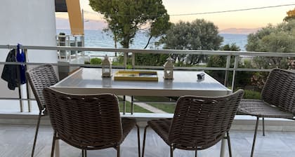 Seanfinity in Nea Palatia