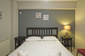 2 bedrooms - Seaside Apartment in Piraeus (Piraeus)