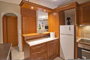 2 bedrooms - Seaside Apartment in Piraeus (Piraeus)