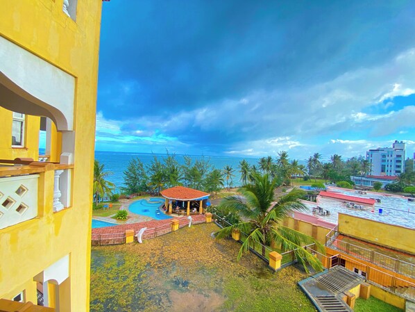 Deluxe Apartment, Partial Ocean View | Beach/ocean view - Mfalme Beachfront Apartments (Mombasa)