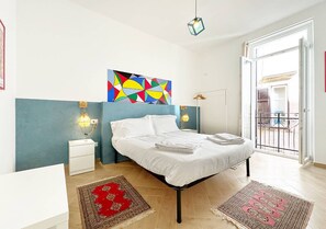 Apartment, Balcony, City View | Individually furnished, free WiFi, bed sheets - Solemar Sicilia - Casa Markiz (Palermo)