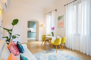 Comfort Apartment, City View | Ruang tamu