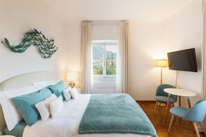 Quarto casal superior, vista para o oceano | Roupas de cama de algodão egípcio, roupas de cama premium