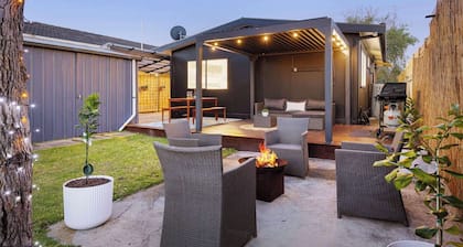 The Eighth - Pet Friendly