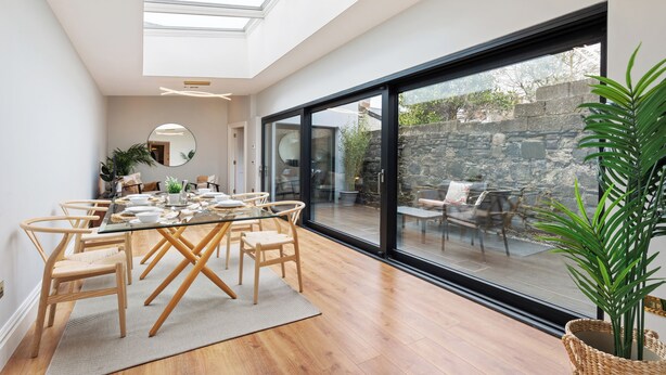 Living area - 19 Heytesbury Street (Dublin)