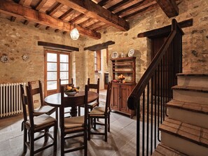 Casa superluxo, 4 quartos | Opções para refeição