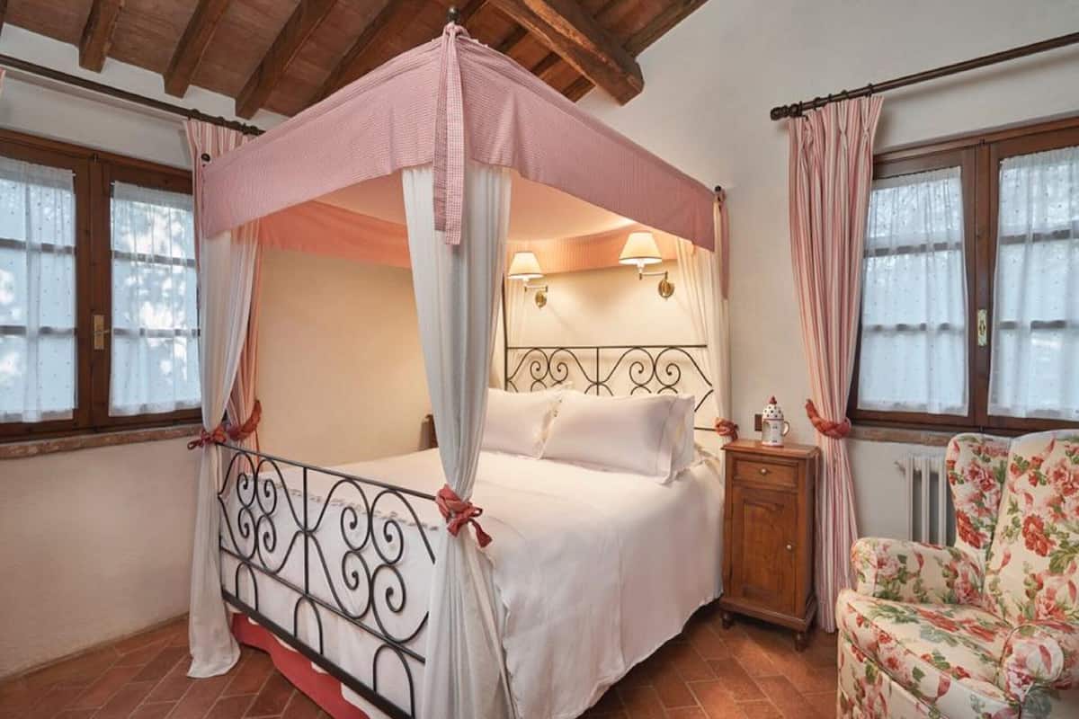 Maison classique, 2 chambres | 15 chambres, ameublement unique, literie fournie