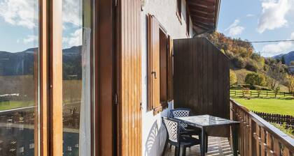 Scenic Holiday Home in Ledro Near Spiggia Besta Lido