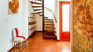 Interior - Holiday Home in Laguardia With Mountain View (Laguardia)