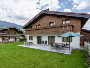 Classic House, 4 Bedrooms | Exterior - Holiday Home in ski Area in Mittersill (Mittersill)