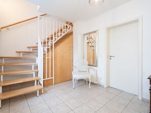 Maison Classique, 4 chambres | Intérieur