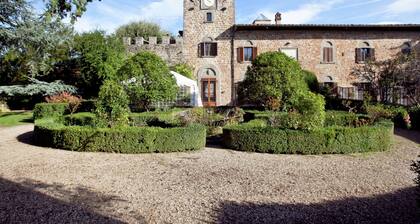 Pleasant Apartment With Swimming Pool,garden,bbq, Parking