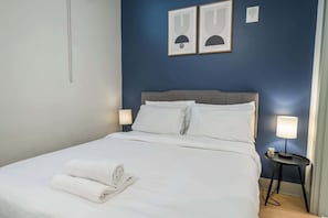 Bügeleisen/Bügelbrett, WLAN, Bettwäsche