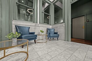 Interior - Cozy Unit w/ Free Parking by Downtown Hospitals (Louisville)