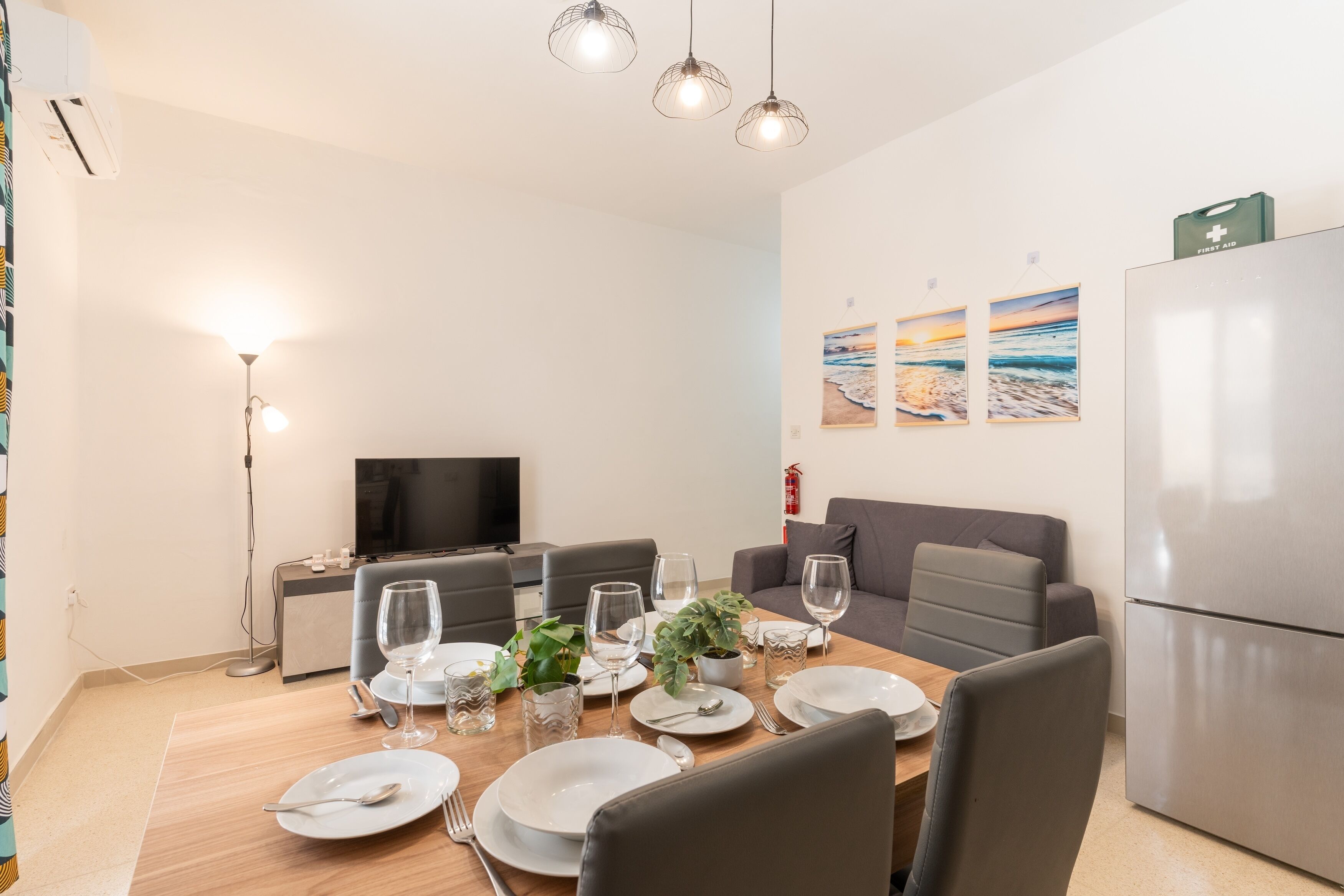 Comfort-Apartment, 3 Schlafzimmer, Küche, Stadtblick | Wohnbereich