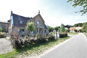 Comfort Apartment, 3 Bedrooms | Exterior - Pretty Apartment in Detershagen With Private Terrace (Kroepelin)