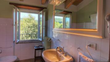 Casa Comfort, 3 camere da letto | Bagno | Vasca