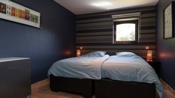 Classic House, Multiple Bedrooms | 9 bedrooms