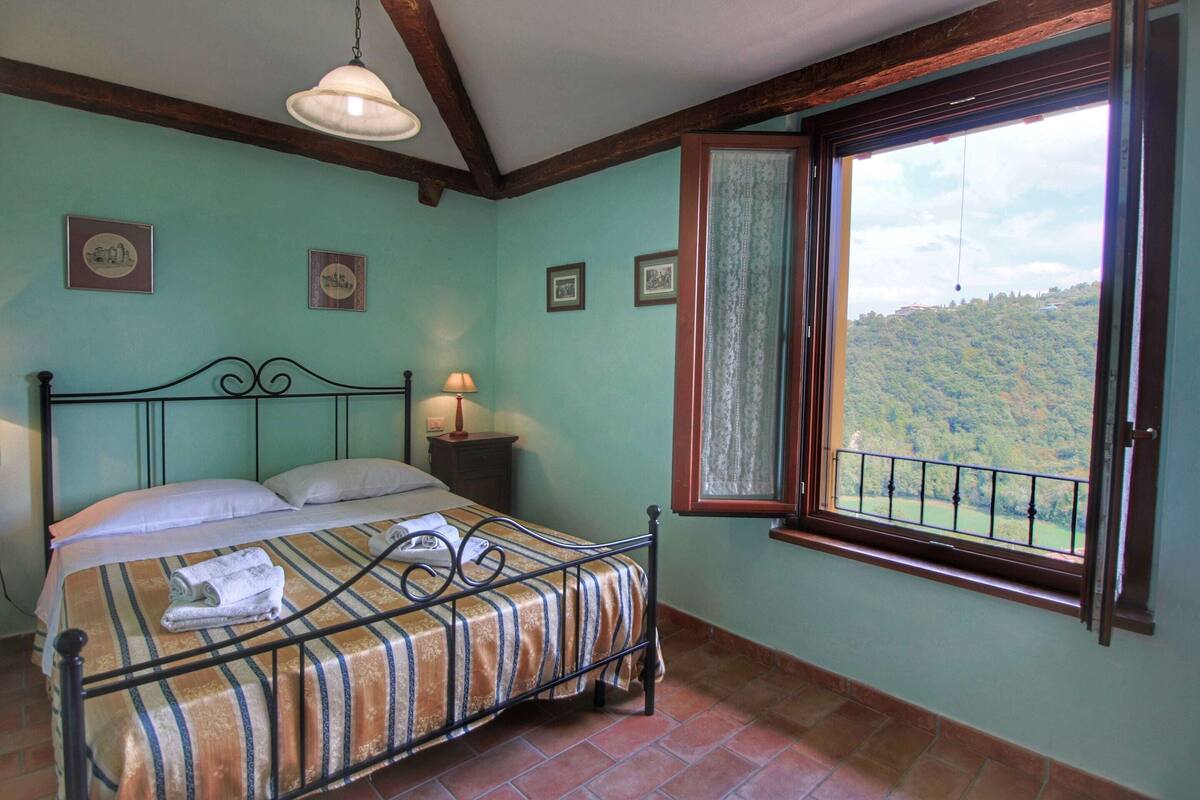 Chaumière classique, 2 chambres | 2 chambres, ameublement unique, literie fournie