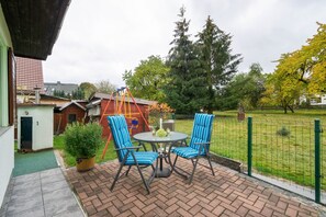 Balcony - Peaceful Apartment in Lichtenhain With Private Terrace (Sebnitz)