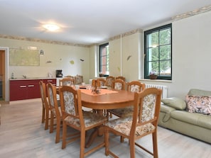 Dining - Luxurious Apartment in Jagersgrun With Saunas (Muldenhammer)