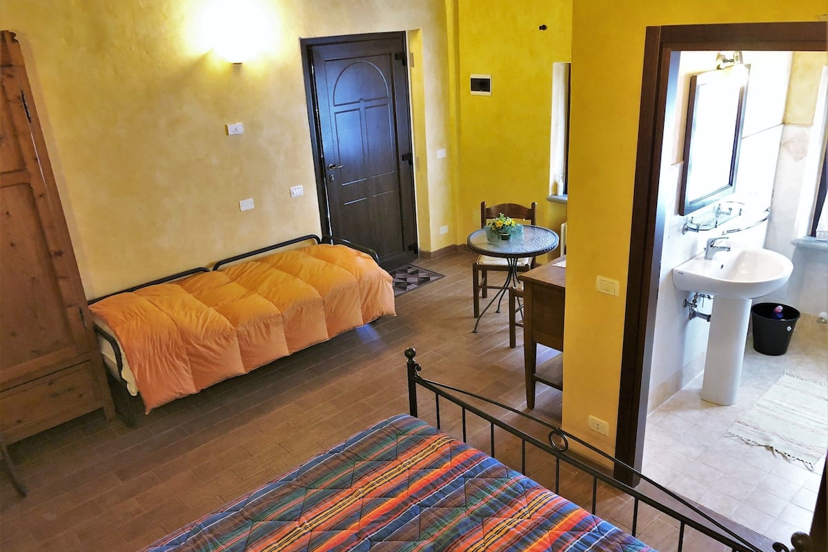 Casa Confort, 2 habitaciones | 3 habitaciones, muebles diferentes y ropa de cama
