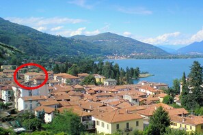 Comfort Apartment, 3 Bedrooms | Exterior - Modern Apartment in Meina Near the Lake (Meina)