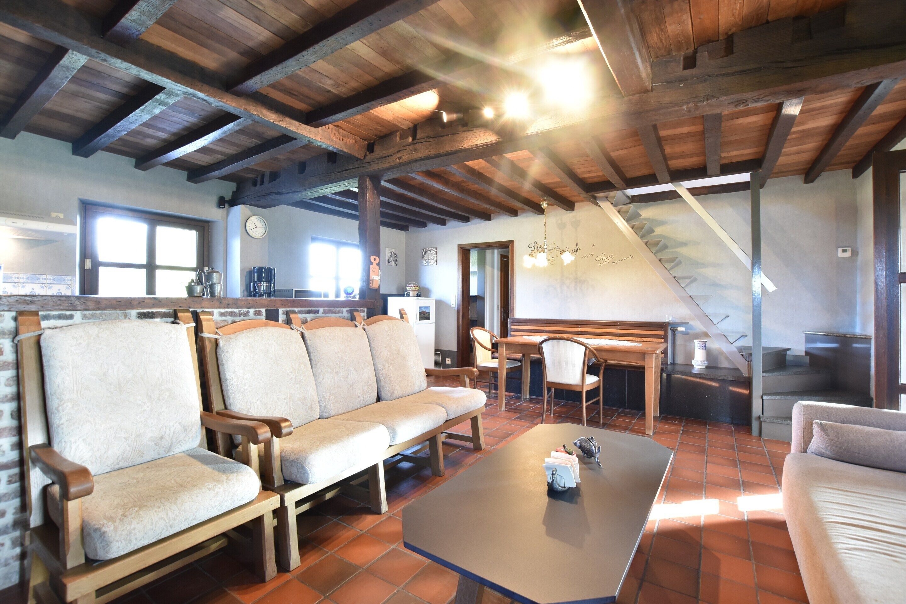 Comfort Chalet, 3 Bedrooms | Living room