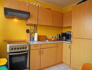 舒適公寓, 2 間臥室 | 私人廚房 | 雪櫃、微波爐、焗爐、咖啡機/沖茶器