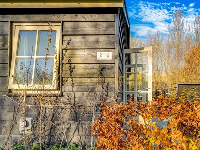 Tranquil Holiday Home in Lage Zwaluwe With Terrace