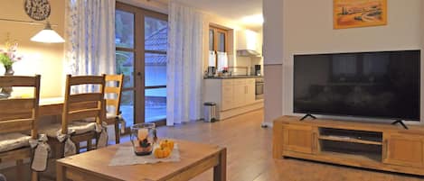 Classic-Apartment, 1 Schlafzimmer | Wohnzimmer