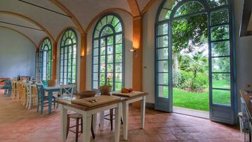 Villa Elite, 6 camere da letto | Ristoranti