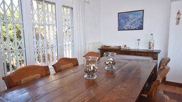 Classic-Villa, 5 Schlafzimmer | Speisen