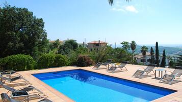Classic-Villa, 5 Schlafzimmer | Pool