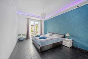 3 bedrooms, individually furnished, bed sheets